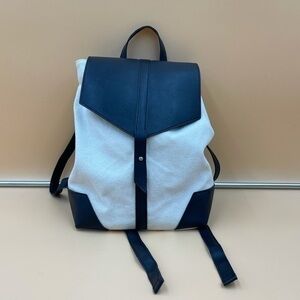Deux lux Demi Canvas Backpack